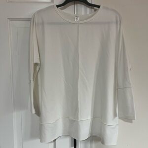 Spanx Women's White Long Sleeve Top
Worn once